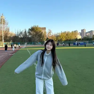 孟怡